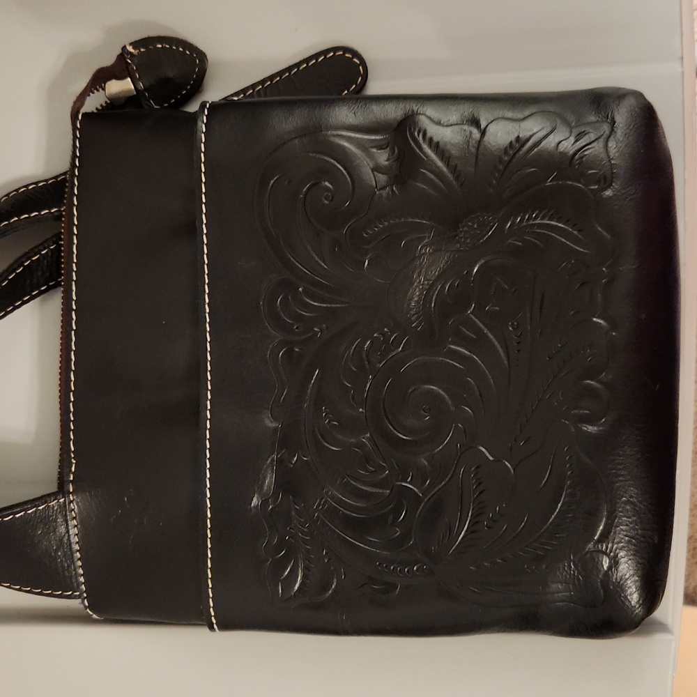 Patricia nash tooled leather crossbody